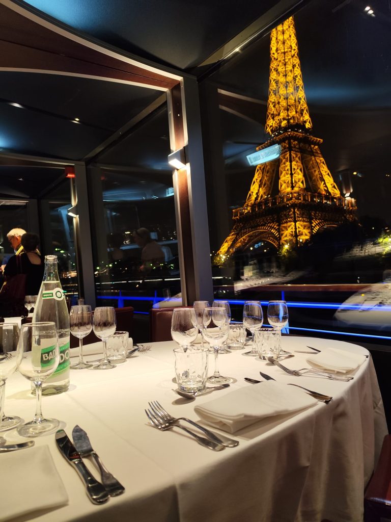 diner croisière soirée collaborateur