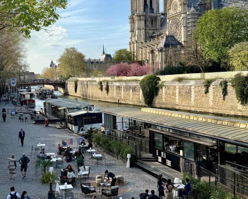 BATEAU-TERRASSE